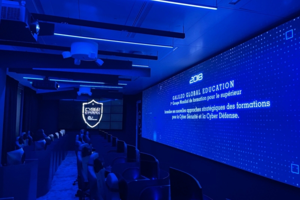 Cyber-Expérience : Salle d'entraînement pour tester biais et émotions en crise cyber